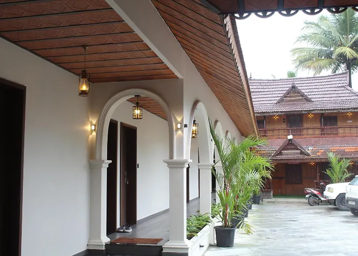 3 star hotel: The Heritage